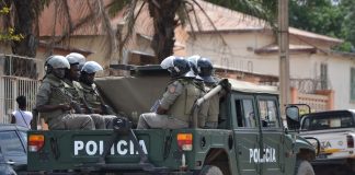 Agentes da UIR assassinam polícia municipal em Nampula A policia quer reprimir oposicao se manifestarem-se