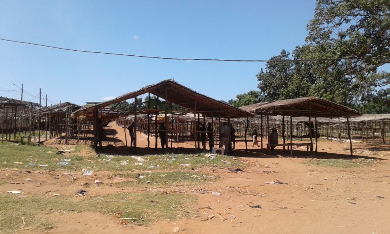 Para proteger a população da covid-19: Vahanle encerra a histórica Feira Dominical