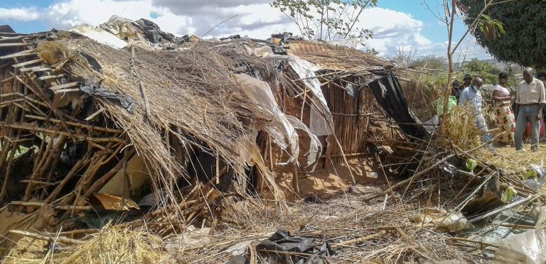 Agente da PRM acusado de violentar idosos e destruir a residência deles em Nampula