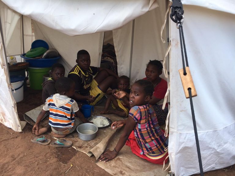 CEMIRDE combate tráfico de seres humanos apoiando em alimentos a possíveis vítimas