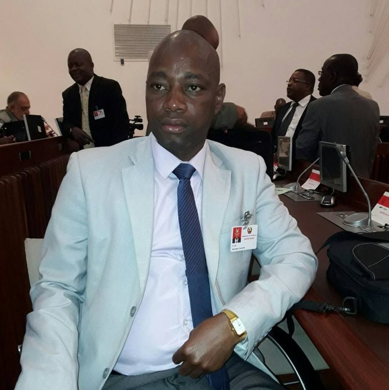 Delegado do MDM que levou Amurane a presidência da autarquia de Nampula junta-se a Nova Democracia