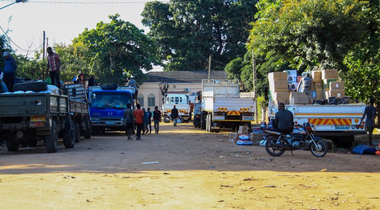 Há proliferação de terminais ilegais de passageiros e cargas na cidade de Nampula