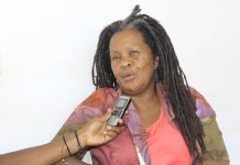 “Não basta a vocação para se ser bom jornalista, é preciso técnica e ciência” – afirma Rosa Ínguane, decana do jornalismo moçambicano.