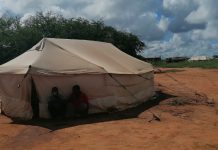 Um ano depois: Desespero ainda toma conta dos deslocados no centro de Reassentamento de Corrane
