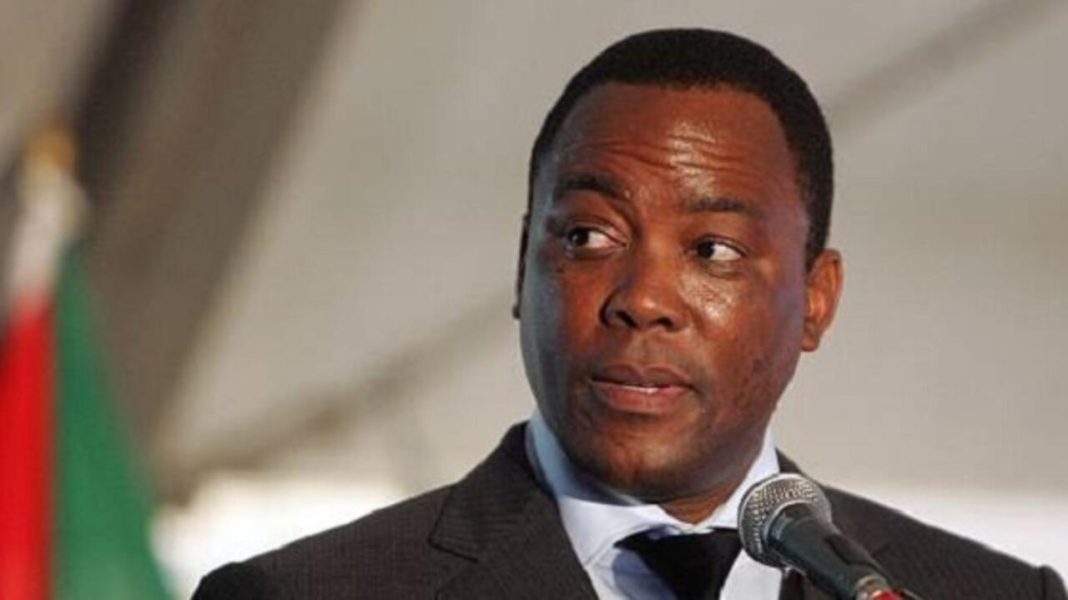 Samito anuncia pré-candidatura à PR