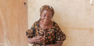 Nampula: Viúvas apostam na criação de frangos para melhorar sua situação económica