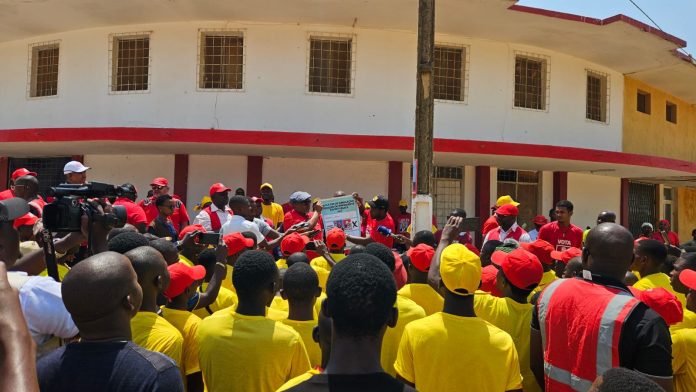 cf4dc44b-9800-4aef-9572-777bb794b65f