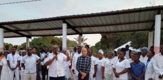 Família Abdula lidera angariação de apoios que reabilitaram o centro de saúde de Macicate