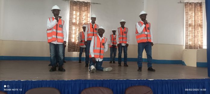 46695869-6A3B-4827-9A9A-32BD834F6227