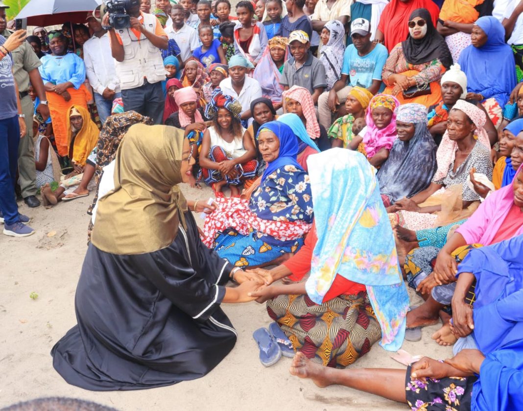 Gueta Chapo volta para “casa” mais solidária e tira 3 mães do sofrimento