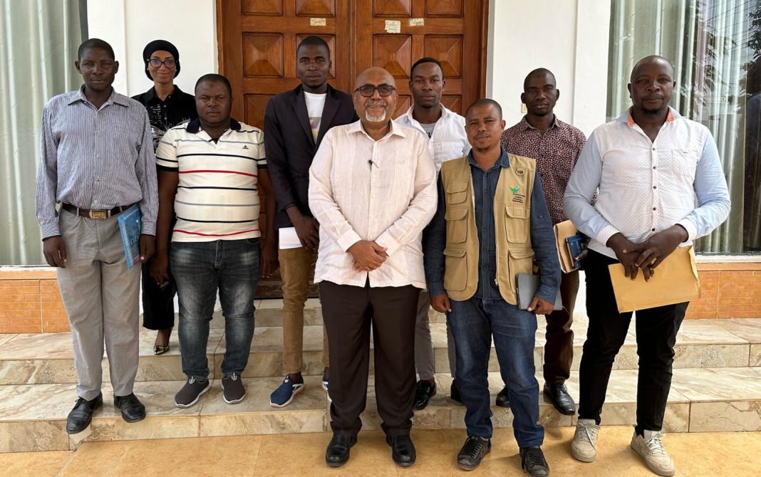 Transparência sobre os 2.75% de exploração mineira: População de Moma “queixa-se” ao governador de Nampula