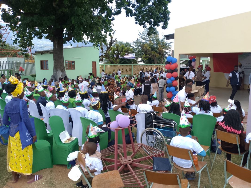 Esposa do governador de Nampula comemora 1º de Junho em Ribáuè com olhos postos na desnutrição cronica