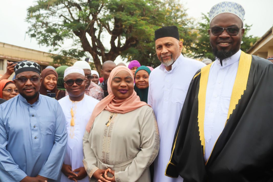 Margarida Talapa encoraja muçulmanos a reflectir sobre a paz em Moçambique