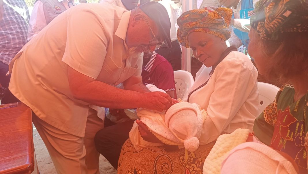 Campanha de vacinação contra pólio:Governador de Nampula exorta envolvimento de agentes chave para maior alcance das crianças