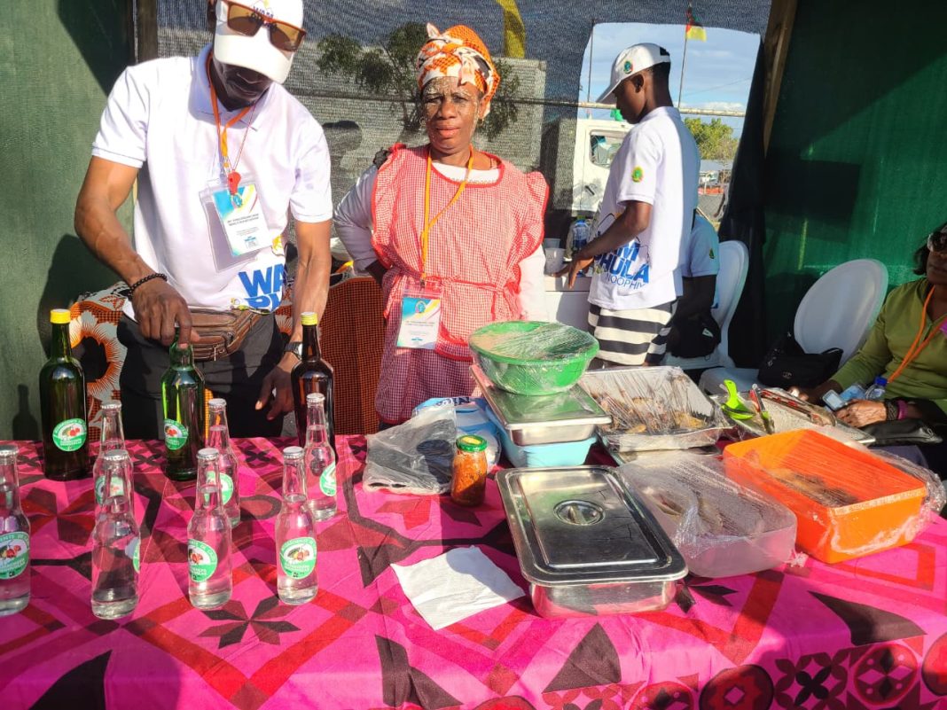 Moçambique come Sirissiri em Tete