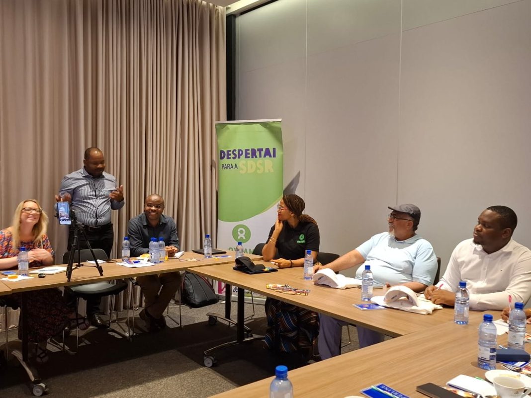 Governador de Nampula e Oxfam discutem perspectivas de SDSR para a província