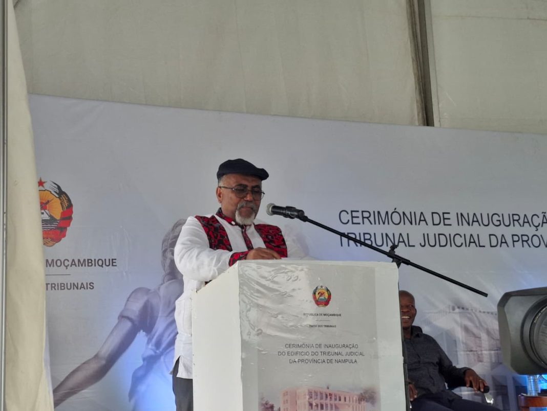 “Esta não é apenas uma obra de engenharia — é um marco simbólico do compromisso do nosso Governo com a Justiça, pilar central de qualquer Estado de Direito Democrático”, Eduardo Mariamo Abdula, governador de Nampula na inauguração do novo Tribunal Judicial da Província