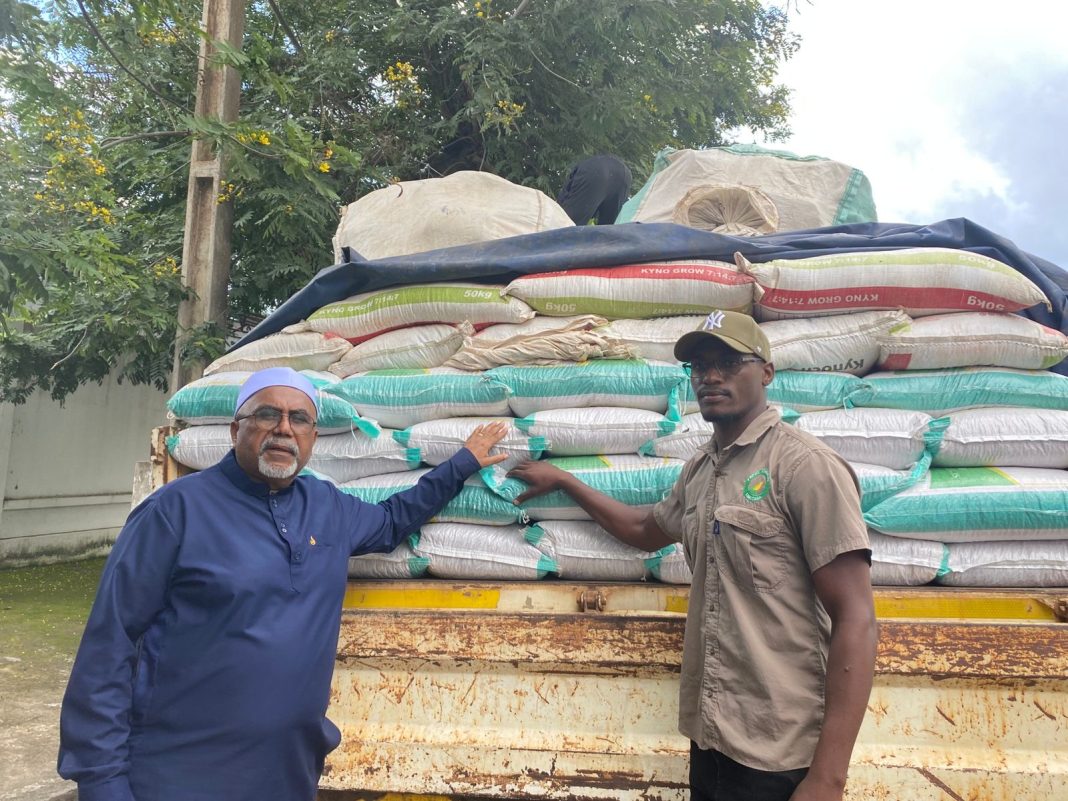 Haiyu Mozambique Mining e PROMA Comercial doam sementes e insumos agrícolas aos deslocados de Memba Haiyu Mozambique Mining e PROMA Comercial doam sementes e insumos agrícolas aos deslocados de Memba