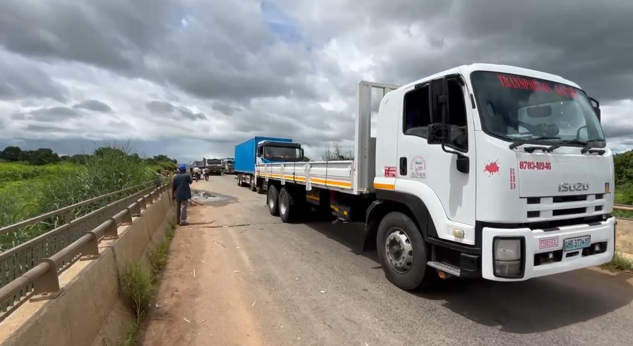 Reposta circulação normal na ponte sobre o rio Mugiga na N1 em Nampula