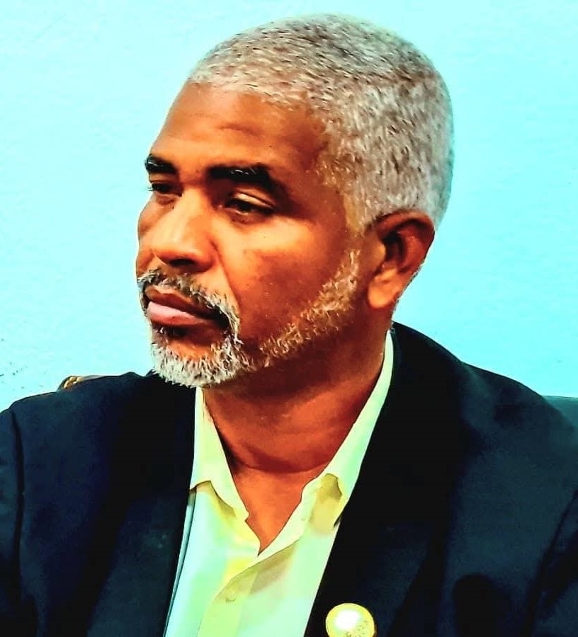 Entre a Descentralização Administrativa e a Autonomia Financeira: Estará a Província a Caminhar para a Independência Económica?