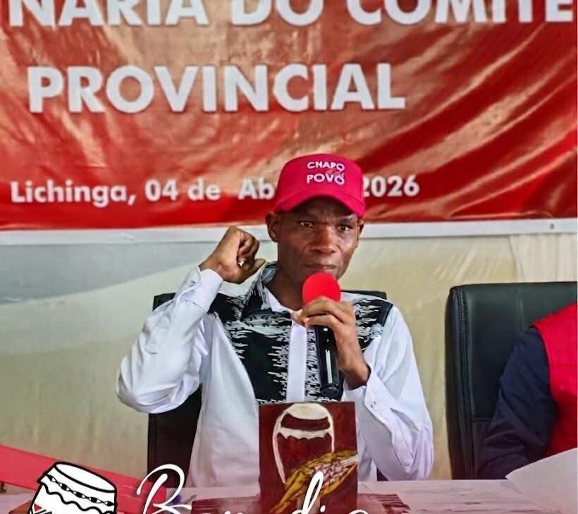 Endividamento de funcionários públicos preocupa FRELIMO no Niassa Endividamento de funcionários públicos preocupa FRELIMO no Niassa