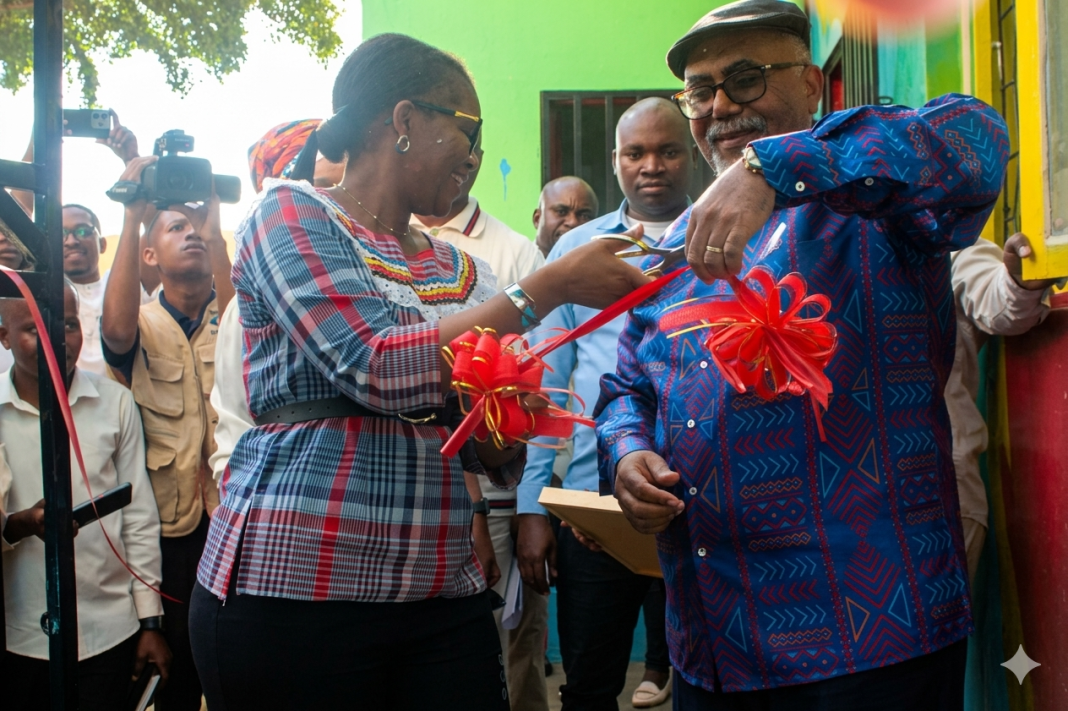 Governador de Nampula inaugura estúdio musical moderno e robusto