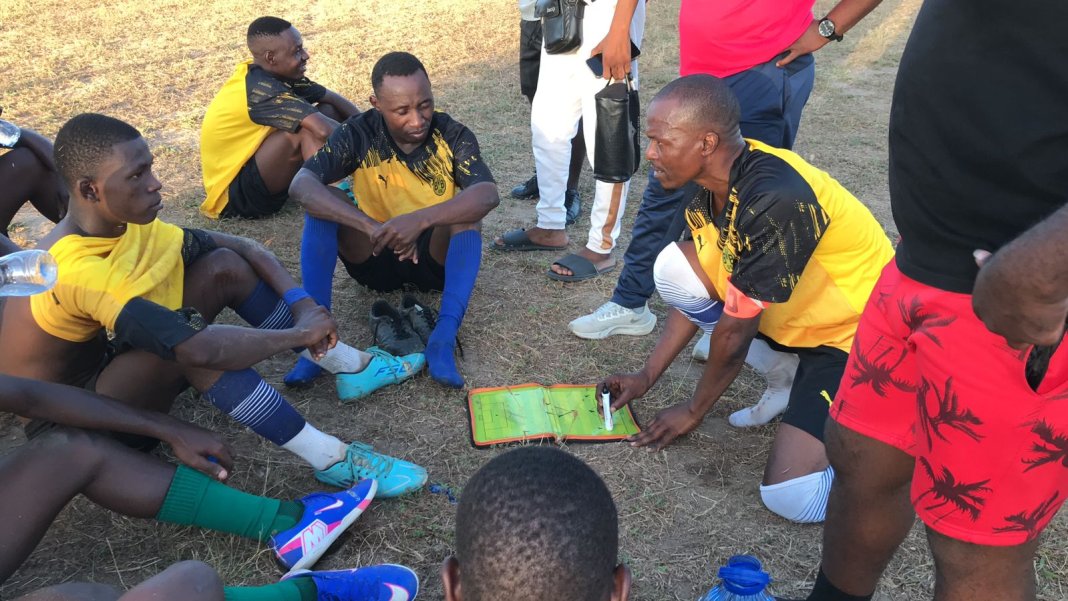 Jovens católicos usam futebol 11 para combater consumo de “Makha” em Nampula Jovens católicos usam futebol 11 para combater consumo de “Makha” em Nampula