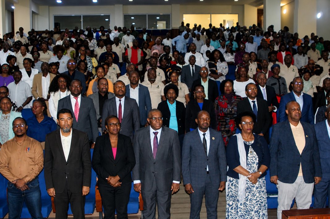Conservação de documentos continua um desafio em Moçambique Conservação de documentos continua um desafio em Moçambique