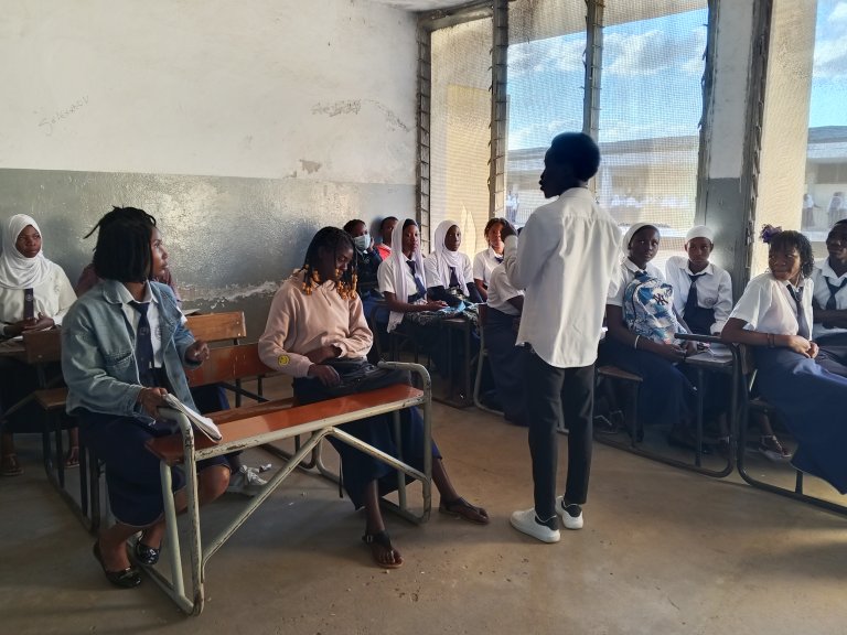 Escola Secundária de Nampula acolhe “um mundo para me expressar”