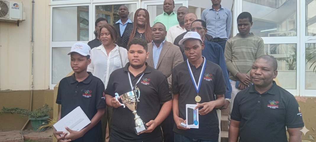 Olimpíadas nacionais de Matemática: Tiago Uaite da Escola Paraíso de Céu leva Nampula às Olimpíadas Pan-Africanas Olimpíadas nacionais de Matemática: Tiago Uaite da Escola Paraíso de Céu leva Nampula às Olimpíadas Pan-Africanas