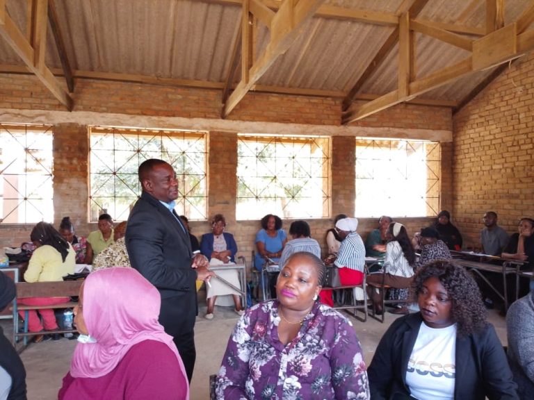 Professores de Nampula capacitados para melhorar a qualidade do ensino e da aprendizagem
