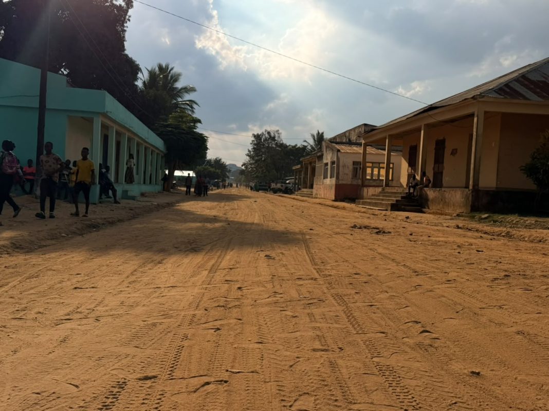 Arrancam obras de melhoramento da estrada Liupo/Nampula Arrancam obras de melhoramento da estrada Liupo/Nampula