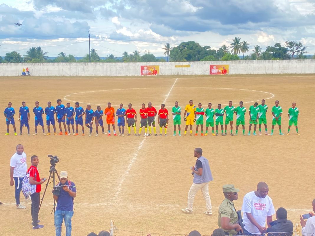 Recreativo de futebol chapo-chapo movimenta jovens de Monapo e Meconta para coesão social Recreativo de futebol chapo-chapo movimenta jovens de Monapo e Meconta para coesão social