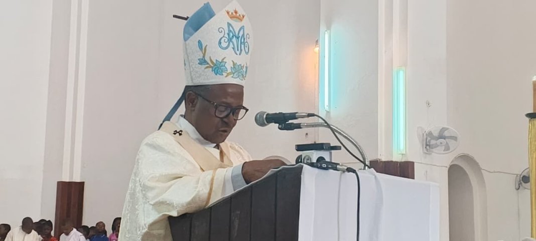 Dom Inácio Saure apela à auto-sustentabilidade da Igreja nos 70 anos da Sê Catedral de Nampula Dom Inácio Saure apela à auto-sustentabilidade da Igreja nos 70 anos da Sê Catedral de Nampula
