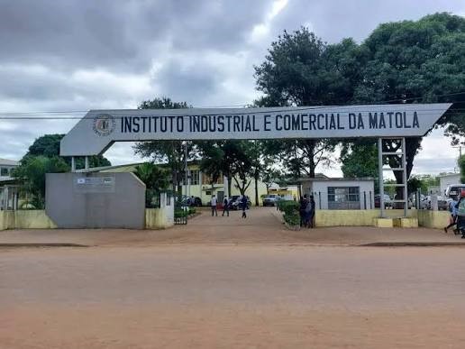 Sobre formação em Maputo: MEC diz que o Instituto Industrial e Comercial da Matola reúne melhores condições Sobre formação em Maputo: MEC diz que o Instituto Industrial e Comercial da Matola reúne melhores condições