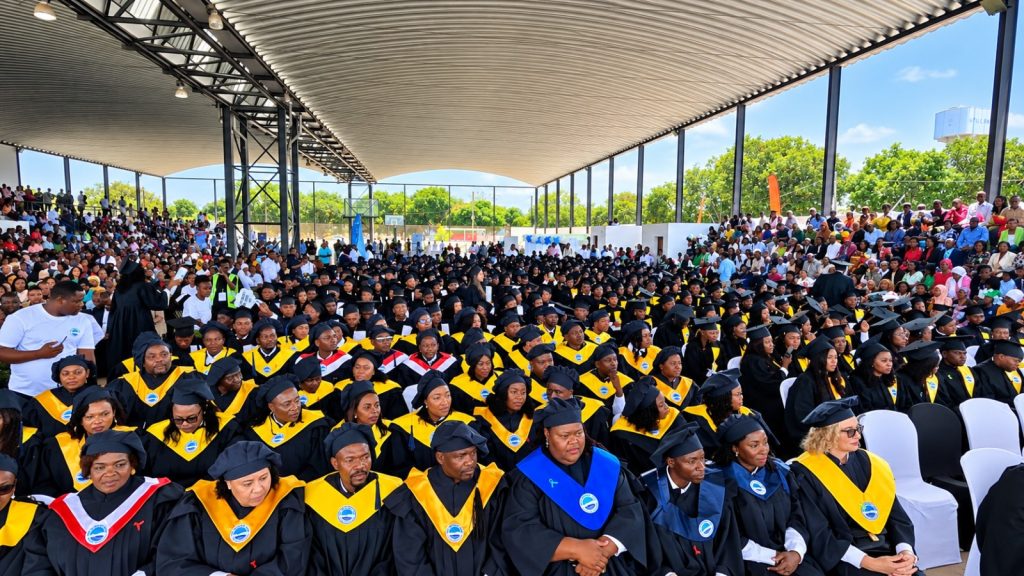 UniLúrio graduates 474 new professionals in Nampula, most of them women