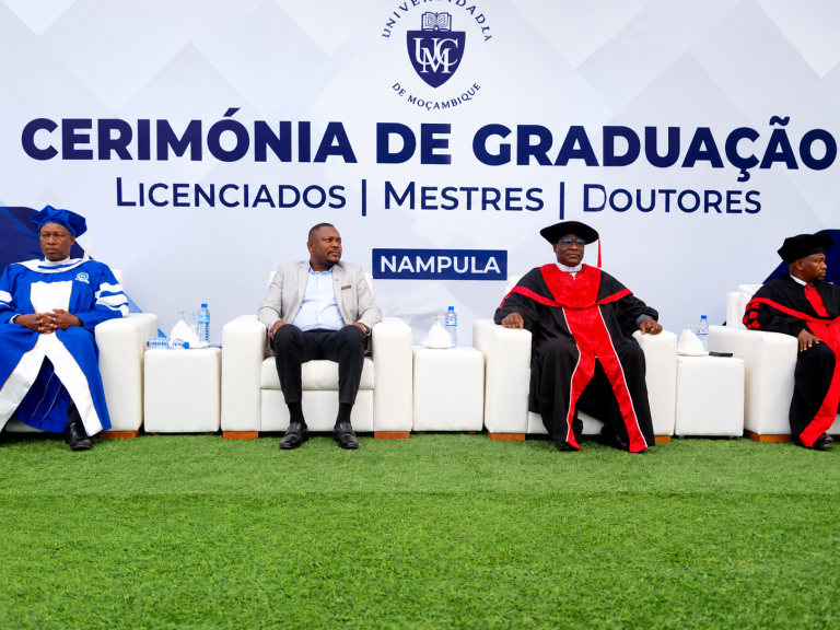 Reitor da UCM desafia 690 graduados a servirem a comunidade