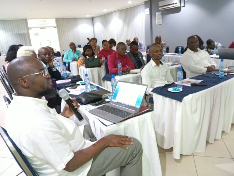 Nampula capacita membros da Assembleia Provincial sobre desenvolvimento da primeira infância