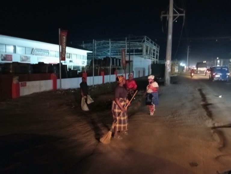 Trabalhadoras de sexo também cuido do lixo na cidade de Nampula