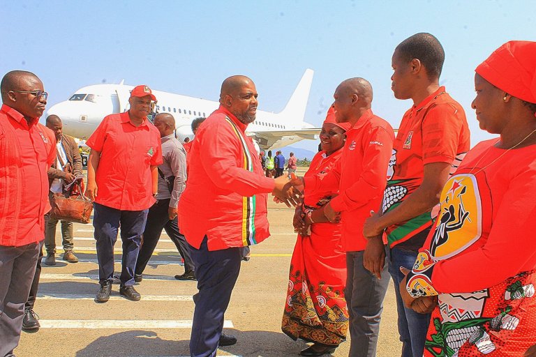 SG da Frelimo condena compra de mentalidades no partido