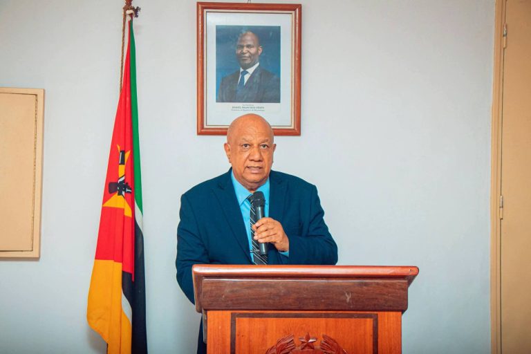 Governador de Sofala destaca valorização dos professores durante saudação da ONP/SNPM