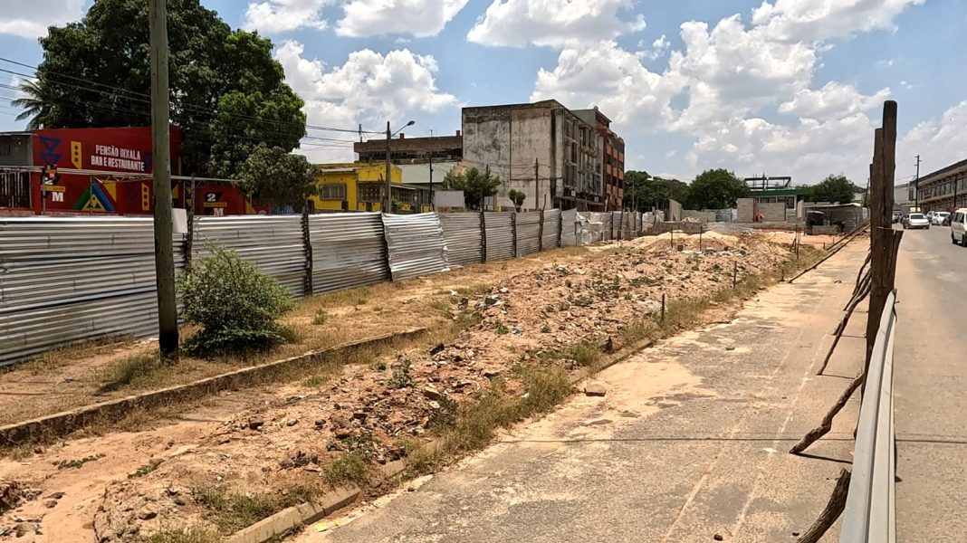 Nampula: Ministério Público pede suspensão de obras de construção de bomba de combustível na Eduardo Mondlane Nampula: Ministério Público pede suspensão de obras de construção de bomba de combustível na Eduardo Mondlane